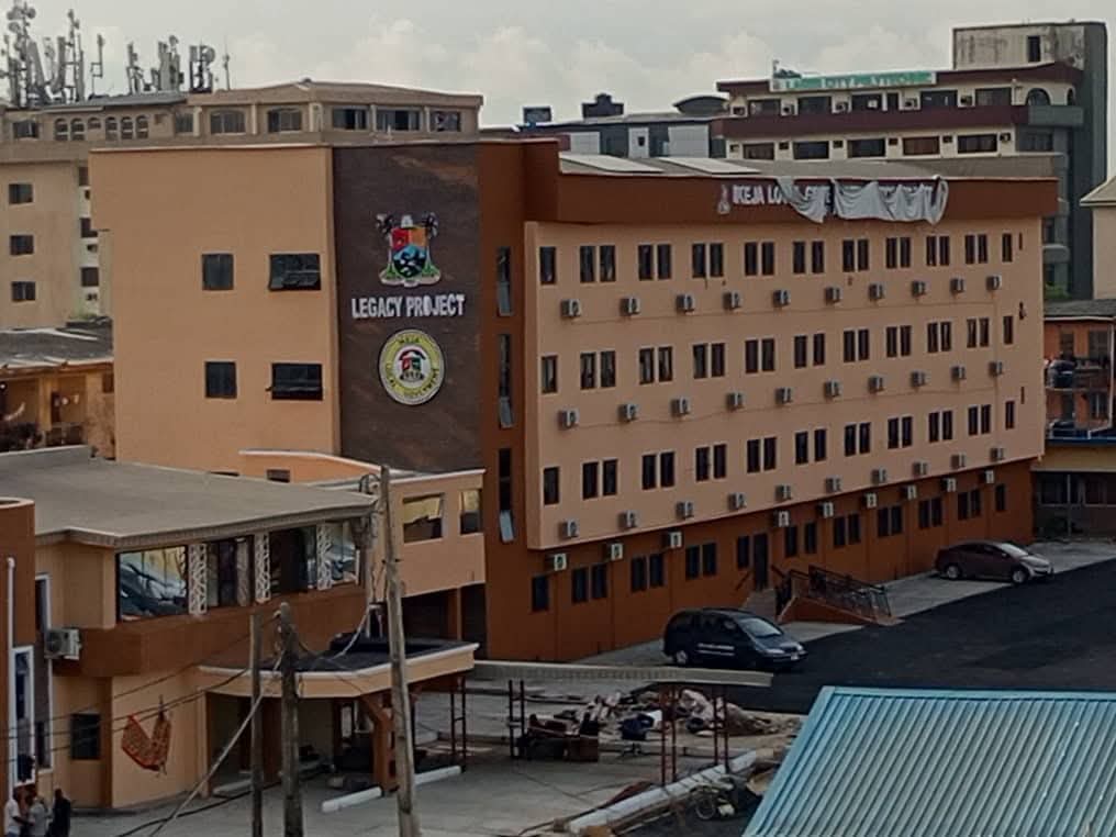 FB_IMG_1747663021696 ENGR. MOJEED ALABI BALOGUN UNVEILS IKEJA LOCAL GOVERNMENT LEGACY PROJECTS.✓✓✓✓Newzspy.