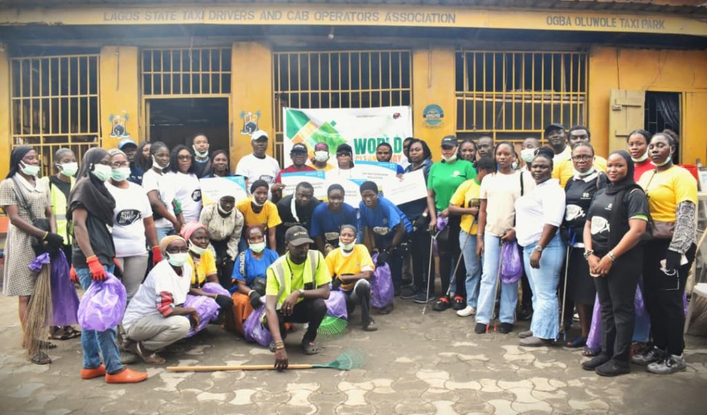 IMG-20250921-WA0016-1024x601 Oju Eko Initiatives champion World Clean Up Day in Lagos, Nigeria. ✓✓✓Newzspy.