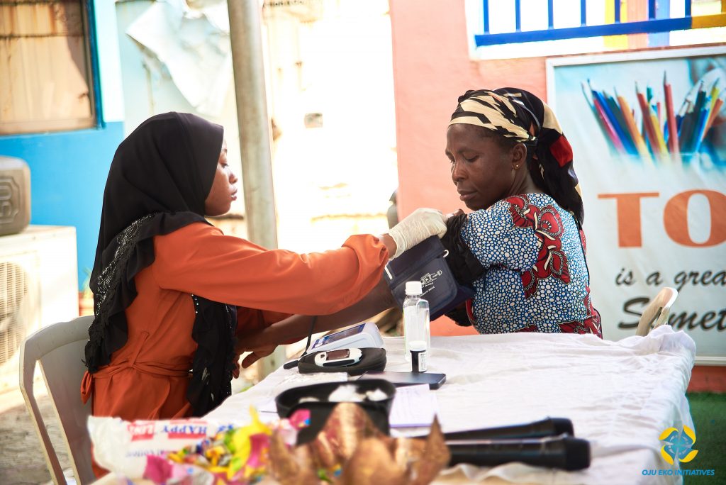 INF5148-1024x684 Oju Eko Initiative Empowers Community Women at “December To Remember” Outreach.
