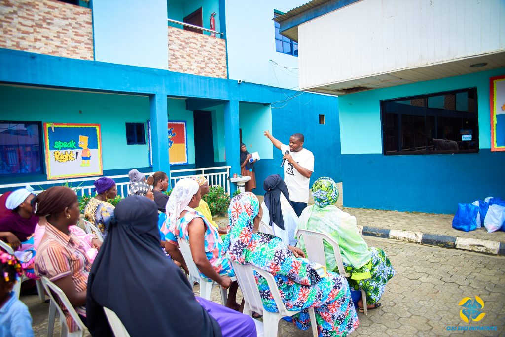INF5271-1024x684 Oju Eko Initiative Empowers Community Women at “December To Remember” Outreach.